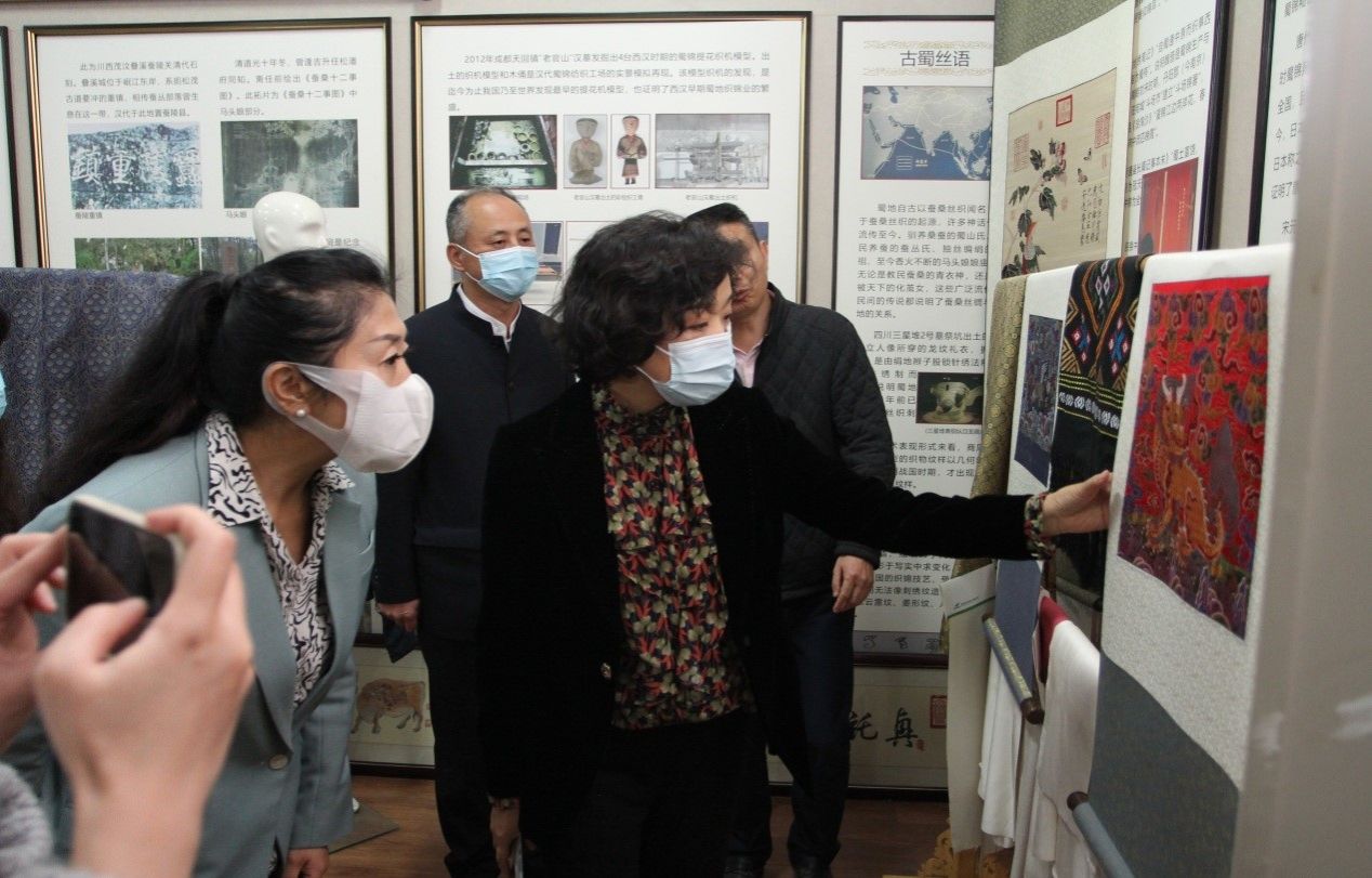 亚洲午夜成人满18免费网站