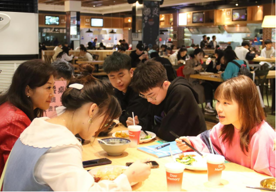 亚洲午夜成人满18免费网站