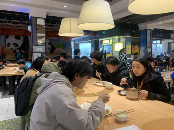 亚洲午夜成人满18免费网站